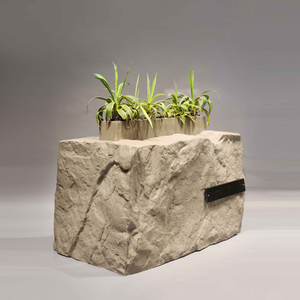 Artistique Planters